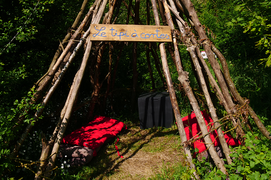 LE TIPI A CONTES